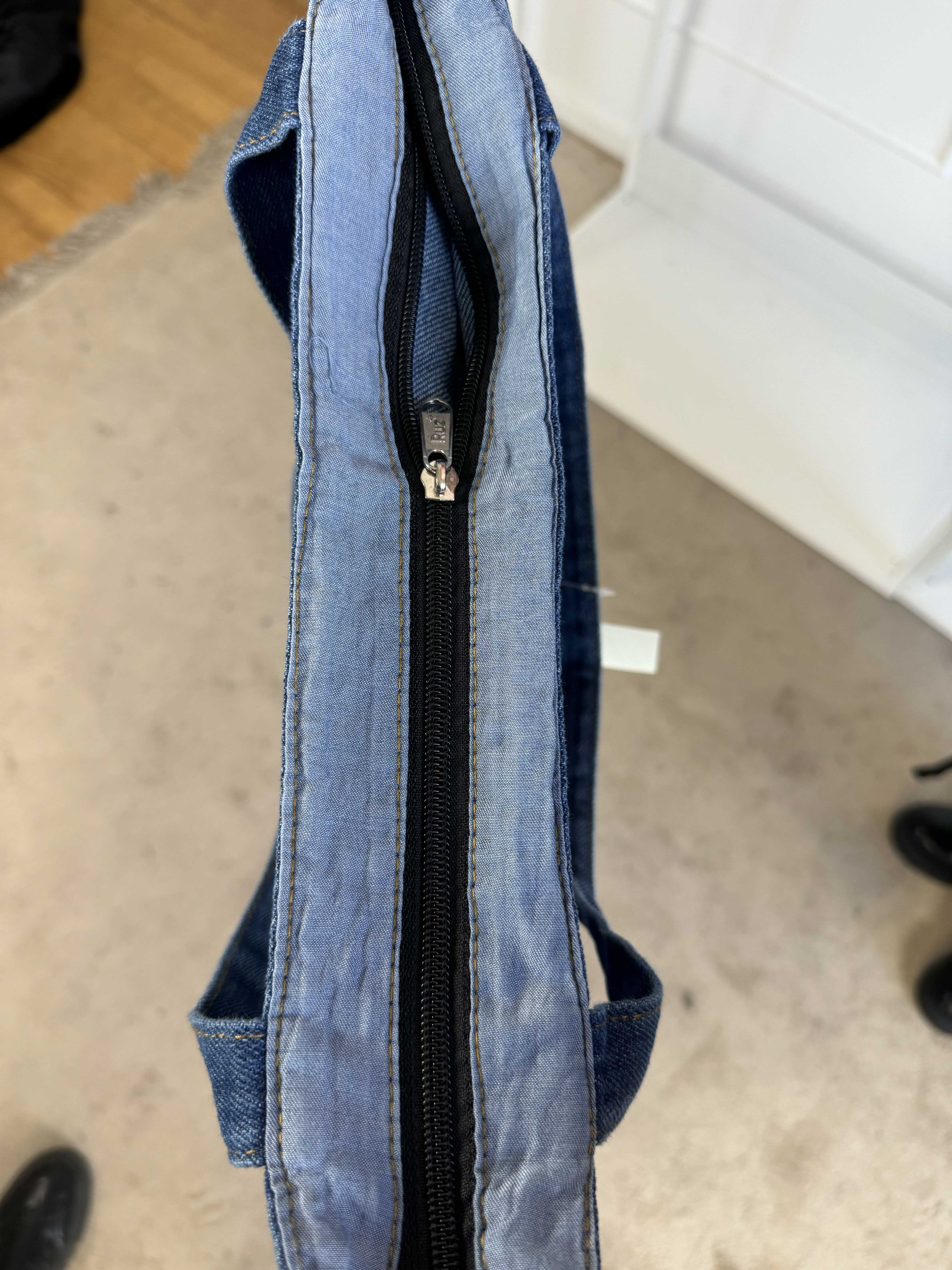 Betti - Denimväska med stor ficka